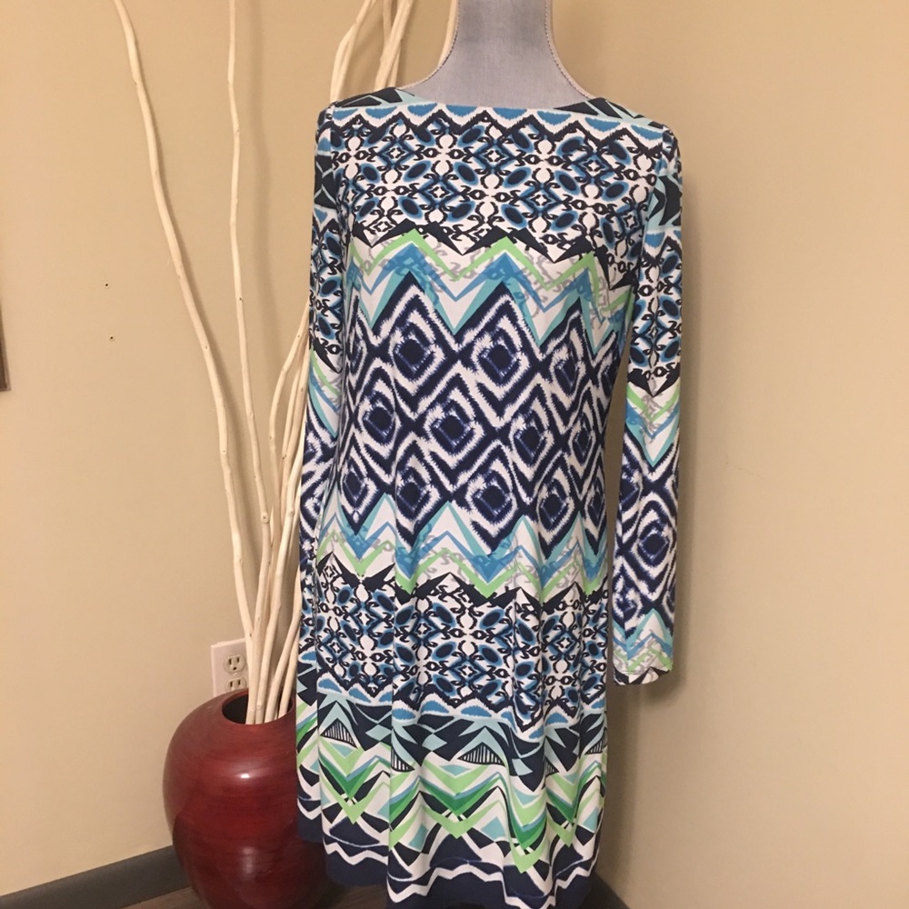 Vince Camuto zip back dress size 12